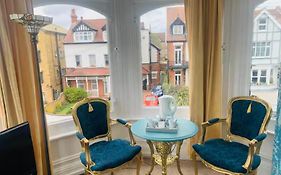The Cobham Hotel